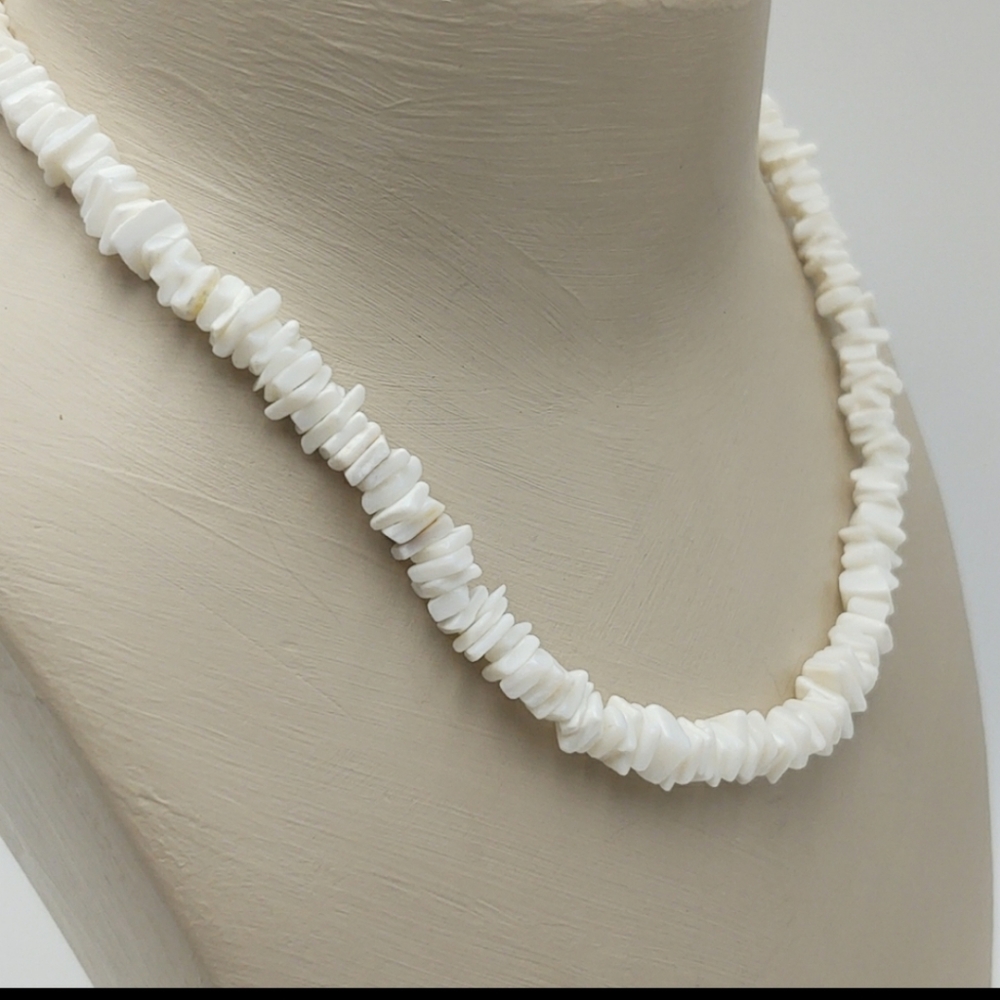 Vintage Puka Shell Necklace